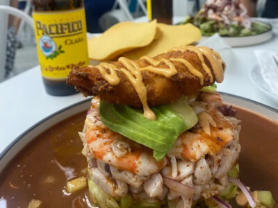 Mariscos El Submarino